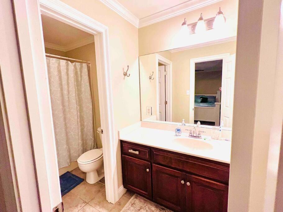 4/3 Home Centrally Located, Beach, Casino, Airport, Dining, Golfing, Shopping, Entertainment Gulfport Ngoại thất bức ảnh